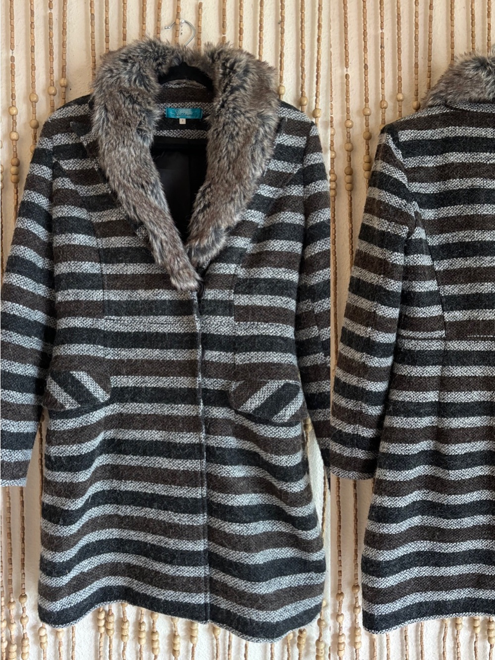Vintage Y2K Twee Wool Striped Gray Black Faux Fur Collar Long Winter Fall Coat